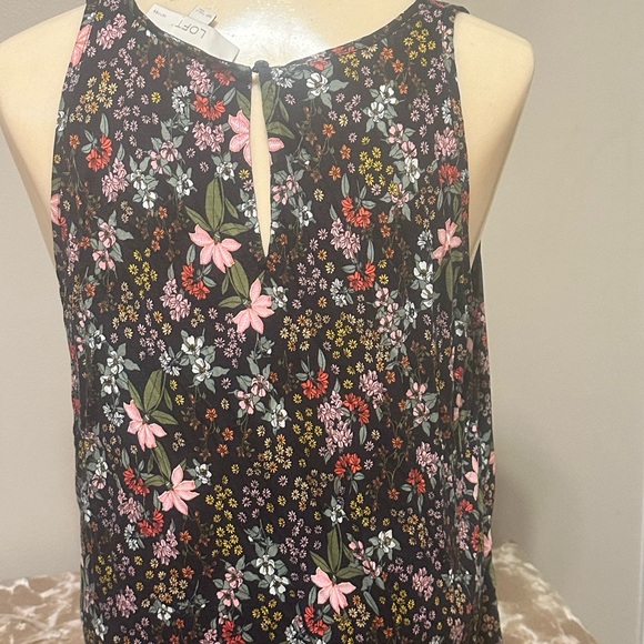 Loft floral top - Picture 2 of 3